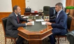 Полпред Президента России Игорь Комаров встретился с участником программы «Время героев» Александром Тихоновым